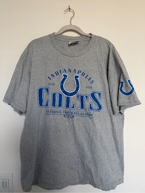Vintage Lee Gray Indianapolis Colts Graphic Tee with Blue Logo